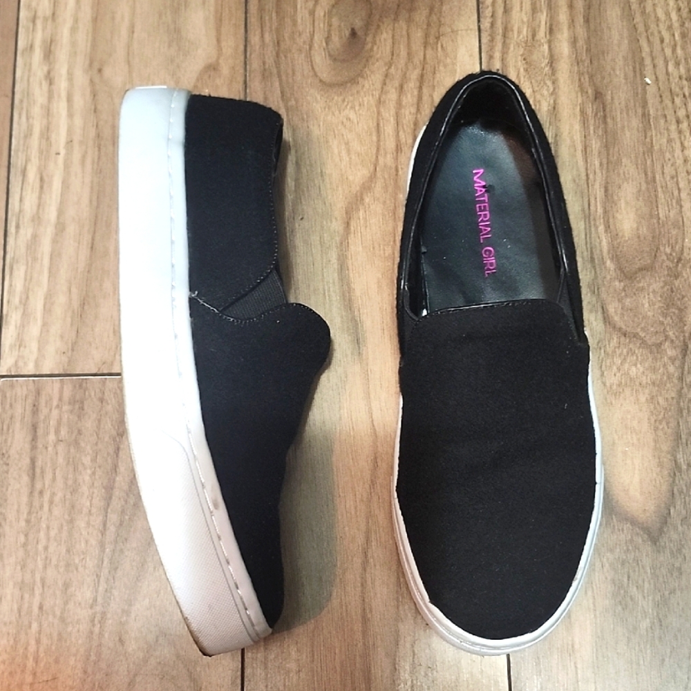 🔥Casual Black White Shoes, Material Girl